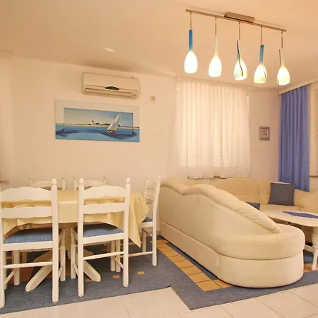With Parking Space Baska, Krk - 18789 Daire